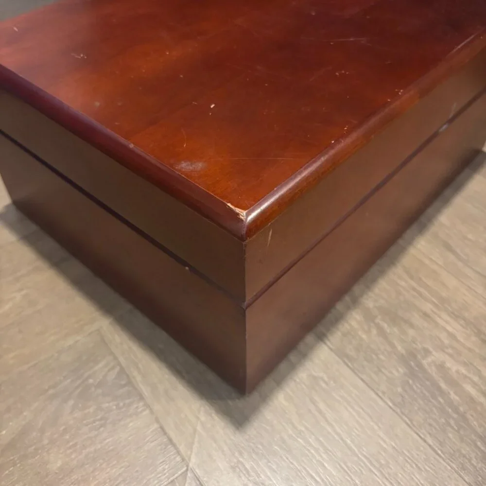 Wooden Humidor Box